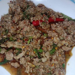 ลาบเนื้อสุกขม