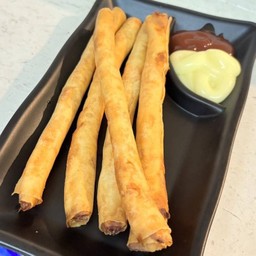 เอบิโรลไส้กุ้ง