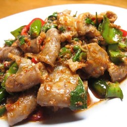 ข้าวราดไส้อ่อนผัดพริกแกงใต้