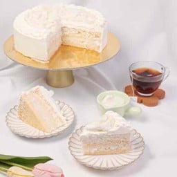 Coconut Fresh Cream Cake