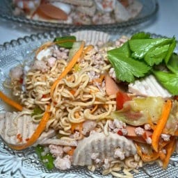Long Yum Doo (ลองยำดู) & Long Kin Doo (ลองกินดู)