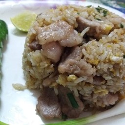 ข้าวผัดหมู