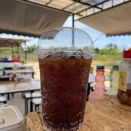 น้ำอัดลม แก้วโอ่ง