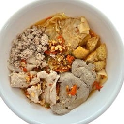 Deli เกี้ยวรวมมิตรหมู