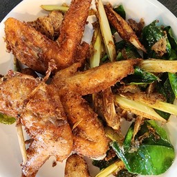 ปีกไก่ทอดสุขอุทัย