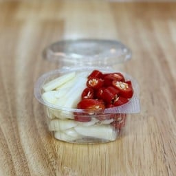 พริกกระเทียมใส่ขนาดถ้วย2ออนซ์