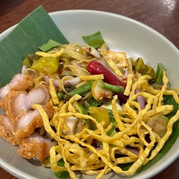 ตำเส้นข้าวซอย