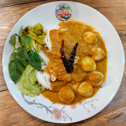 ขนมจีนน้ำยาปลาช่อน (พิเศษ)