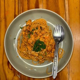 โบโลเนสซอสหมูสับ มะเขือเทศ