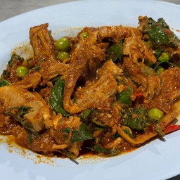 เป็ดพะโล้ผัดเผ็ด