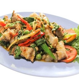 ผัดฉ่าปลากดคลัง