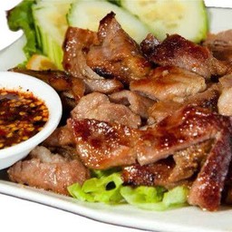 หมูย่างจิ้มแจ่ว