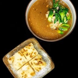 ร้าหน้าเส้นกรอบเนื้อสไลด์