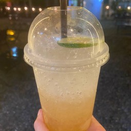 น้ำผึ่งมะนาวโซดา