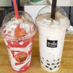 สตอเบอร์รี่โยเกิร์ต เจ้าเดิมหน้าตลาดไน หน้าตลาดไนท์