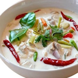 ต้มข่าไก่ (ถ้วย)