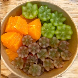ส้มแมนดาริน+ องุ่นไซมัสคัส+องุ่นแดง