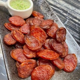กุนเชียงทอดน้ำจิ้มแซ่บกับข้าว (กุนเชียงพรีเมี่ยม)