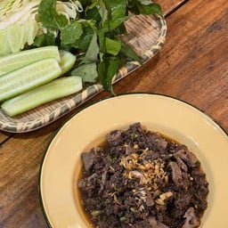 ลาบหมูคั่ว