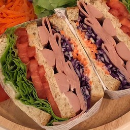 restaurantPhoto