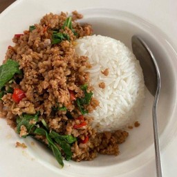 ข้าวกระเพราหมูสับ
