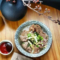 เฝอเนื้อ