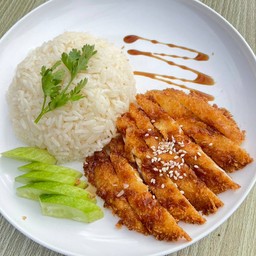 ข้าวมันไก่ทอดราดซอสเทริยากิ