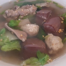 เกาเหลาเลือดหมู