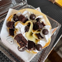 เครปเย็น บราวนี่+ช้อคบอล