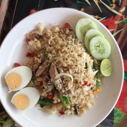 ข้าวผัดปลาทูพริกสด