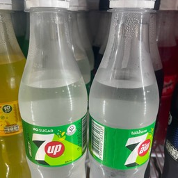 น้ำเซเว่นอัพ+น้ำแข็งแก้ว