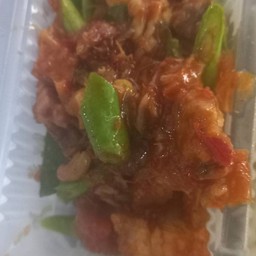 ผัดพริกแกง