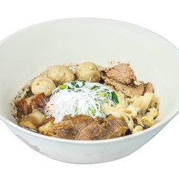 ก๋วยเตี๋ยวเนื้อพิเศษ