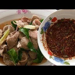 ลวกจิ้มเนื้อ