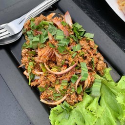 ลาบเนื้อ