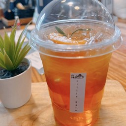 ชาพีชเย็น