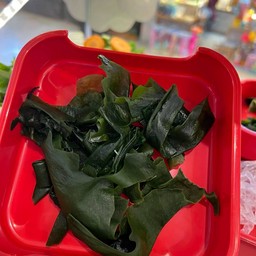 สาหร่ายวากาเมะ