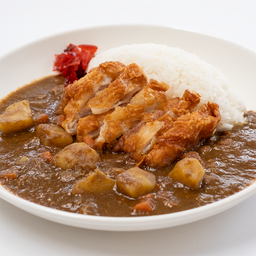 ข้าวแกงกะหรี่ สะโพกไก่ทอด