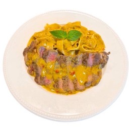 พาสต้า Signature ซอสแกงเขียวหวาน  Signature Pasta Green Curry Sauce