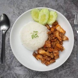 ครัวกระเพรา บ่อนไก่