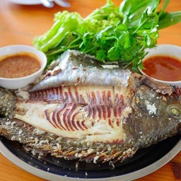 ไช์ดS เมี่ยงปลานิลเผาเกลือ