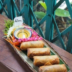 สปิงโรล ปอเปี๊ยะไส้ผัก