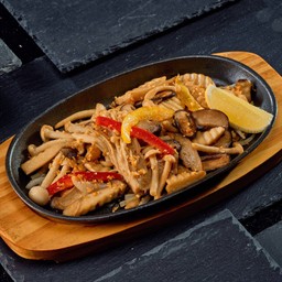 ผัดเห็ดญี่ปุ่นรวม