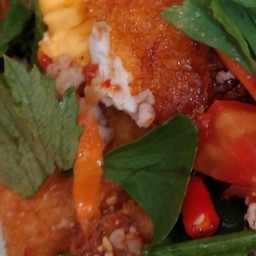 ยำไข่ดาวหมูสับ