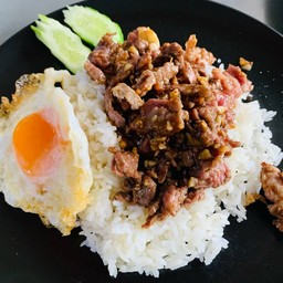 เนื้อกระเทียมติดมันนุ่มๆ (ข้าวหอมมะลิ)