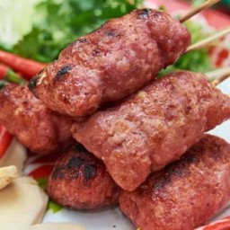 แหนมหมูเปรี้ยว