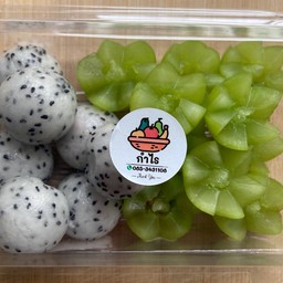 องุ่น+แก้วมังกร พร้อมทาน