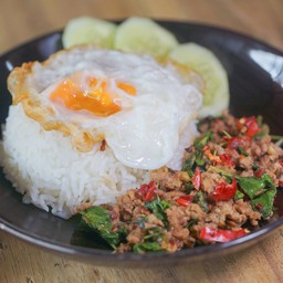 ข้าว กะเพราหมูสับ