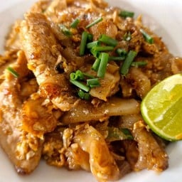 เตี๊ยวคั่วหมู
