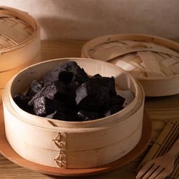 ขนมปังชาโคล นึ่ง พร้อมดิป